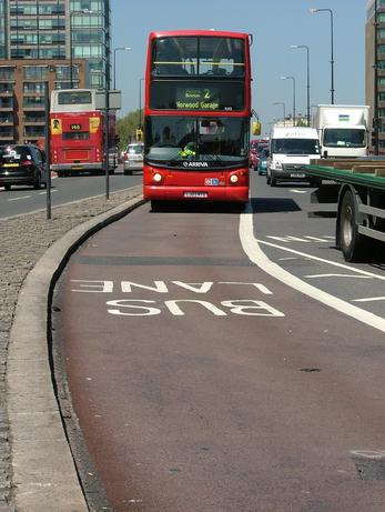 Driving up bus lane compliance