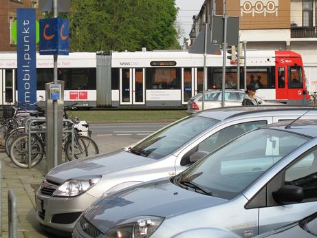 Cycle cities can be car-friendly