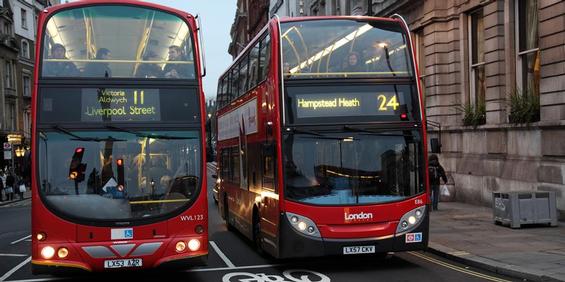 London`s transport system runs around the clock