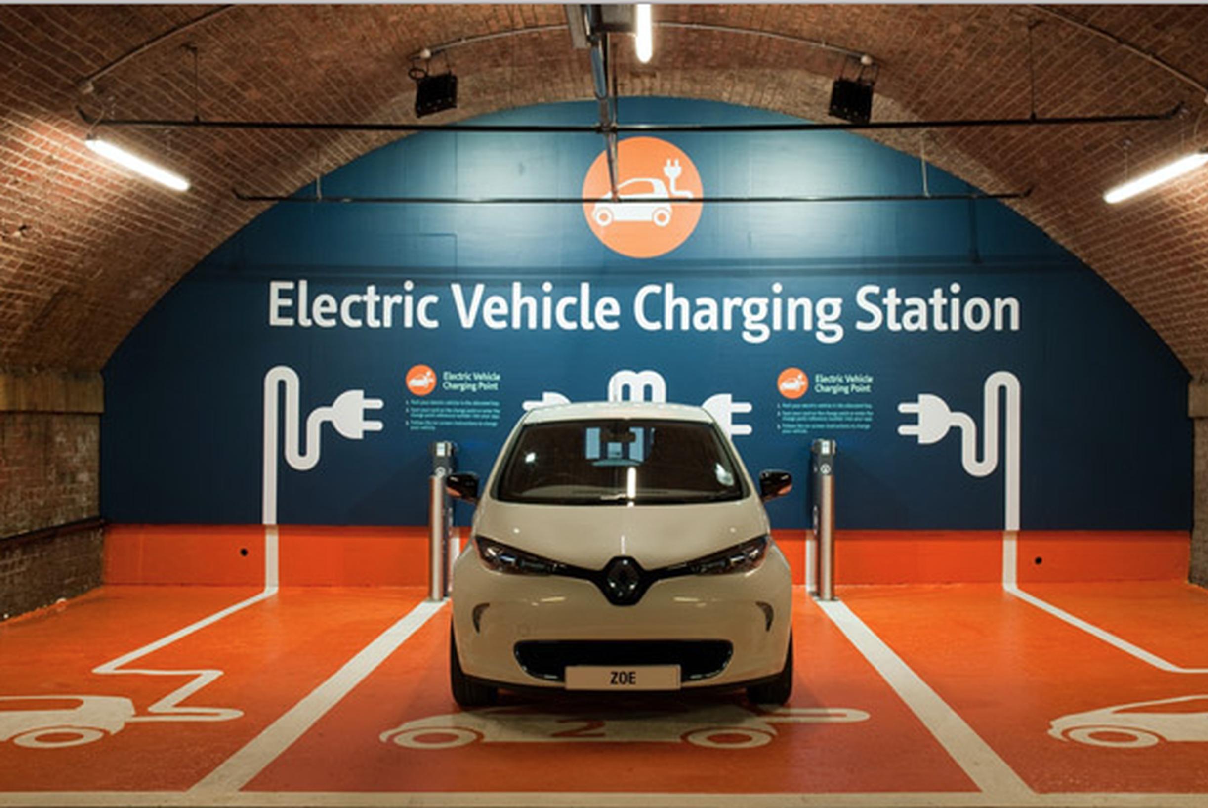 TfGM seeks operator for Manchester’s electric vehicle chargi