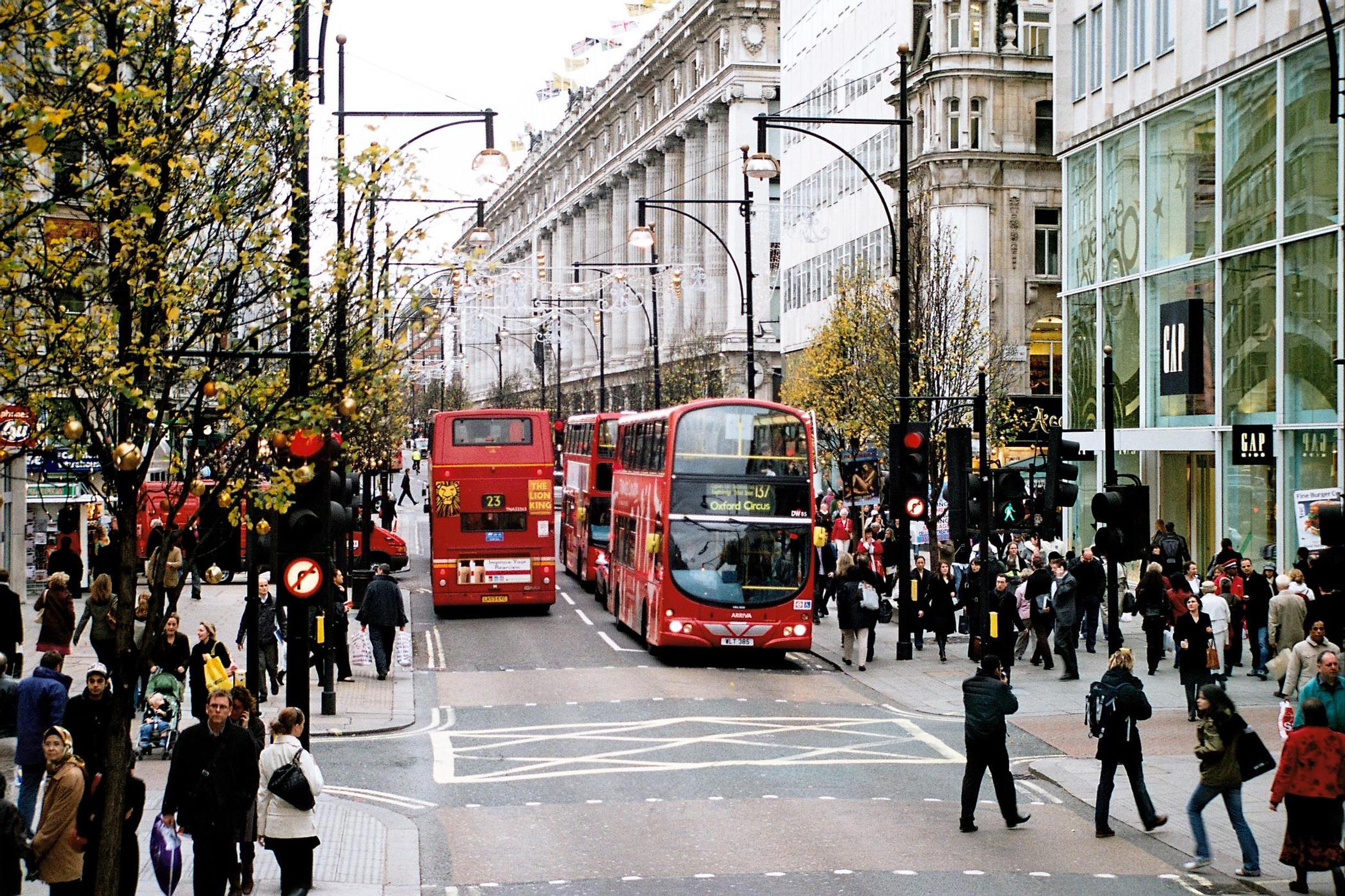 Oxford Street: fewer buses