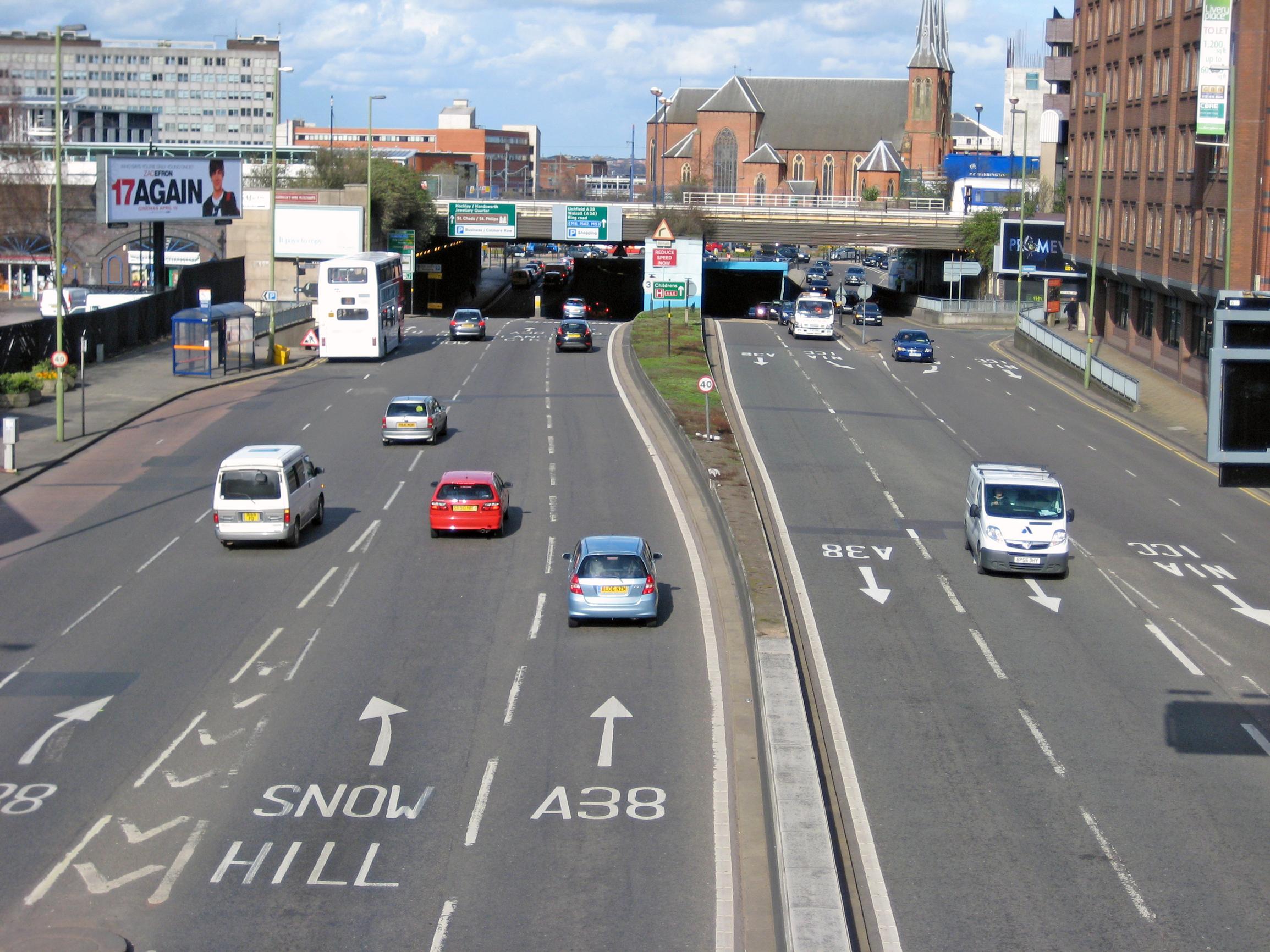 Birmingham: campaign to discourage car use