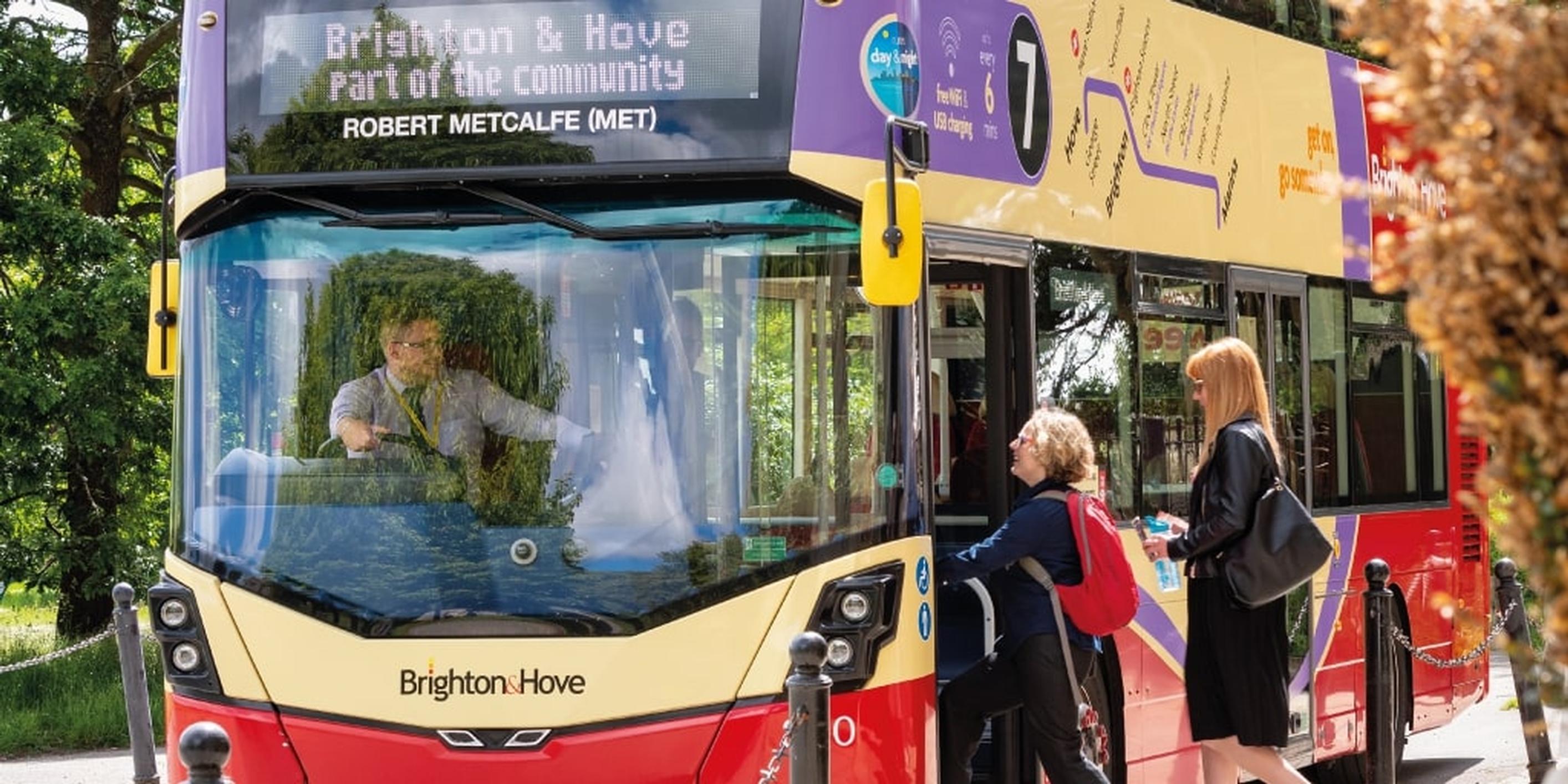 A Brighton & Hove bus