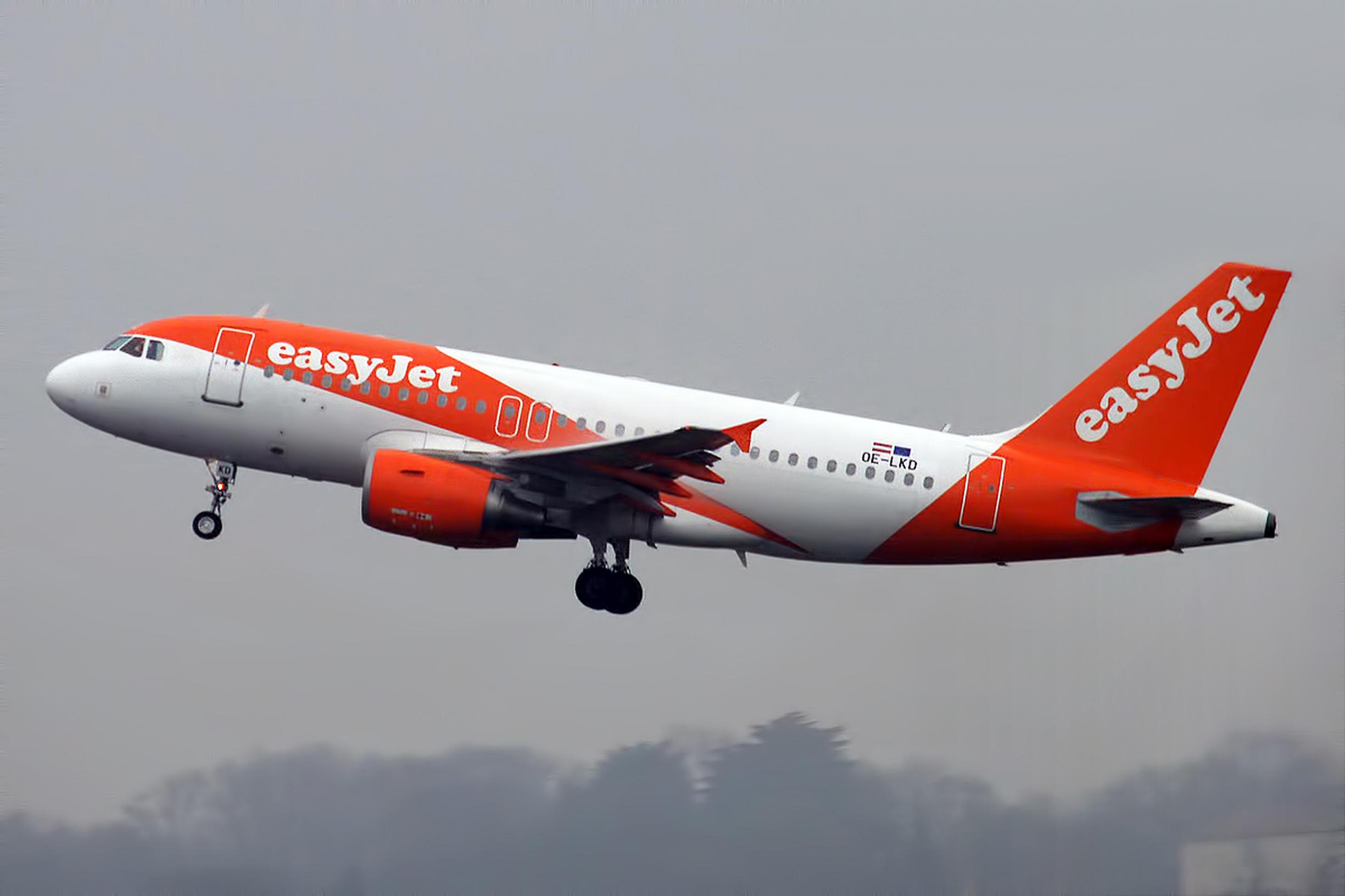 EasyJet will restart flights on 15 June