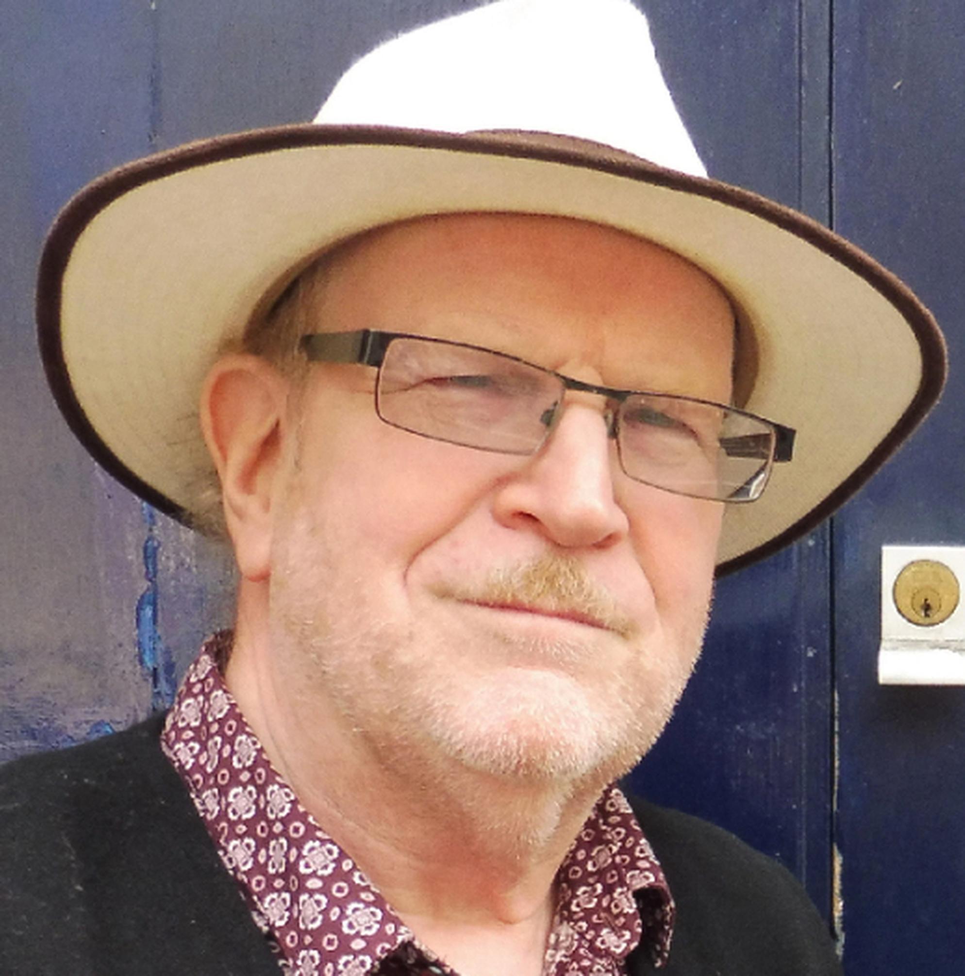 Peter Stonham, Editorial Director, Landor LINKS
