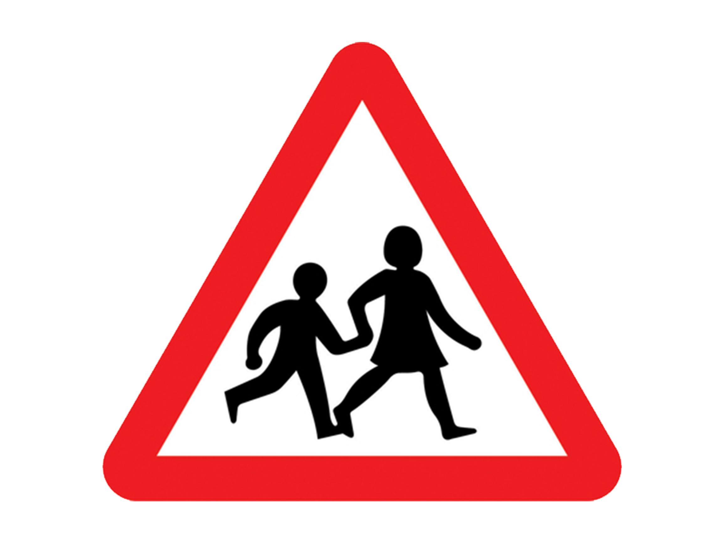 Знак бегущие дети в треугольнике. Дорожный знак осторожно дети. Знак осторожно дети для детей. Дорожные знаки для детей. Знак осторожно пешеход.