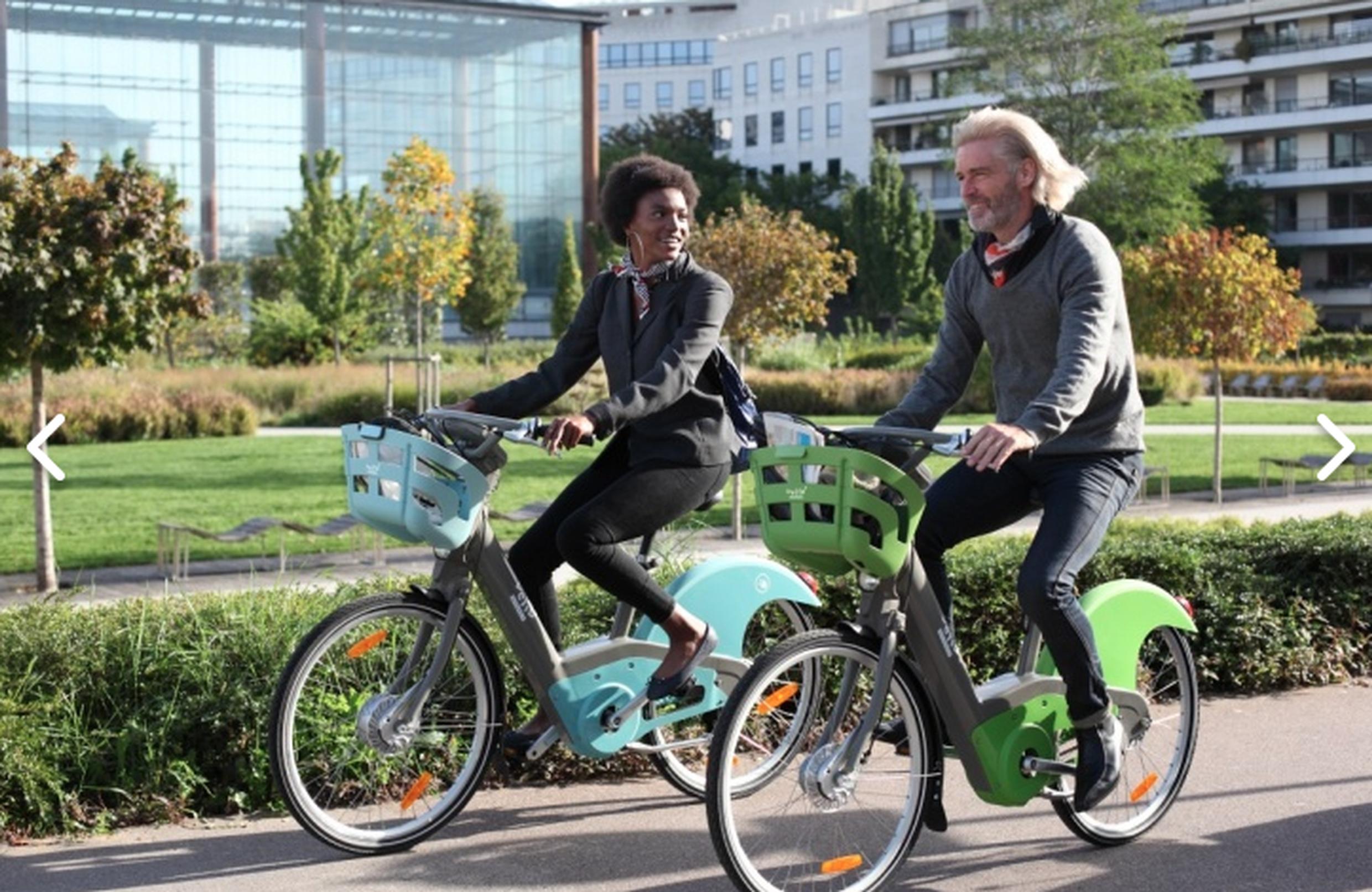 Smoove is a one-stop-shop bike share service supplier offering bikes, infrastructure and software solutions