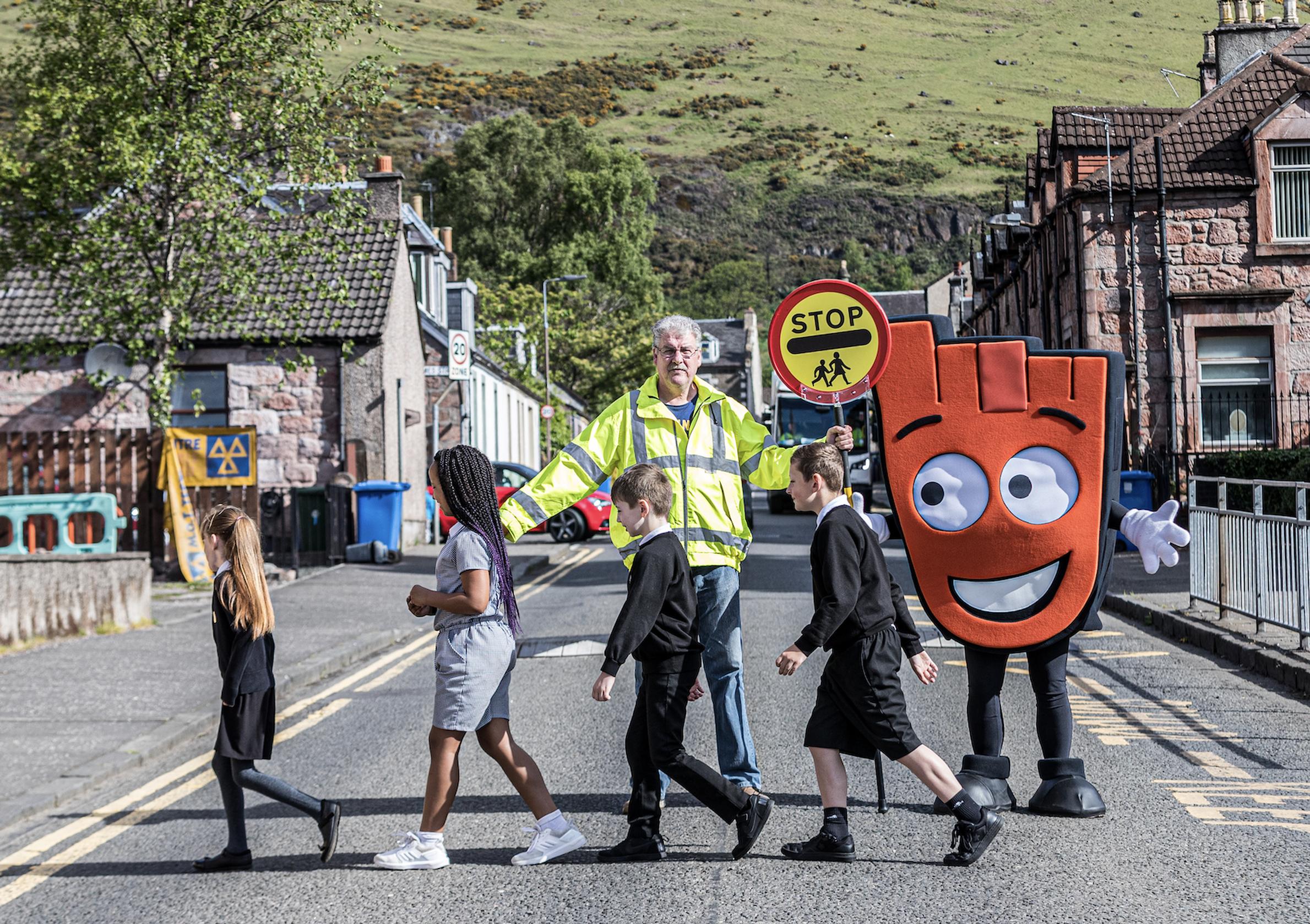 Walk to School Week takes place 17-21 May 2021