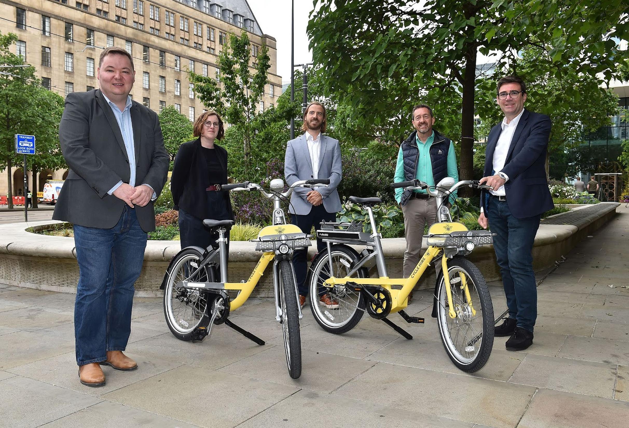 From left to right: Councillor Andrew Western, Leader of Trafford Council and Greater Manchester’s Clean Air Lead, Nyree Hughes - Head of Marketing and Communications at Beryl, Phil Ellis - CEO at Beryl, with Chris Boardman and Andy Burnham