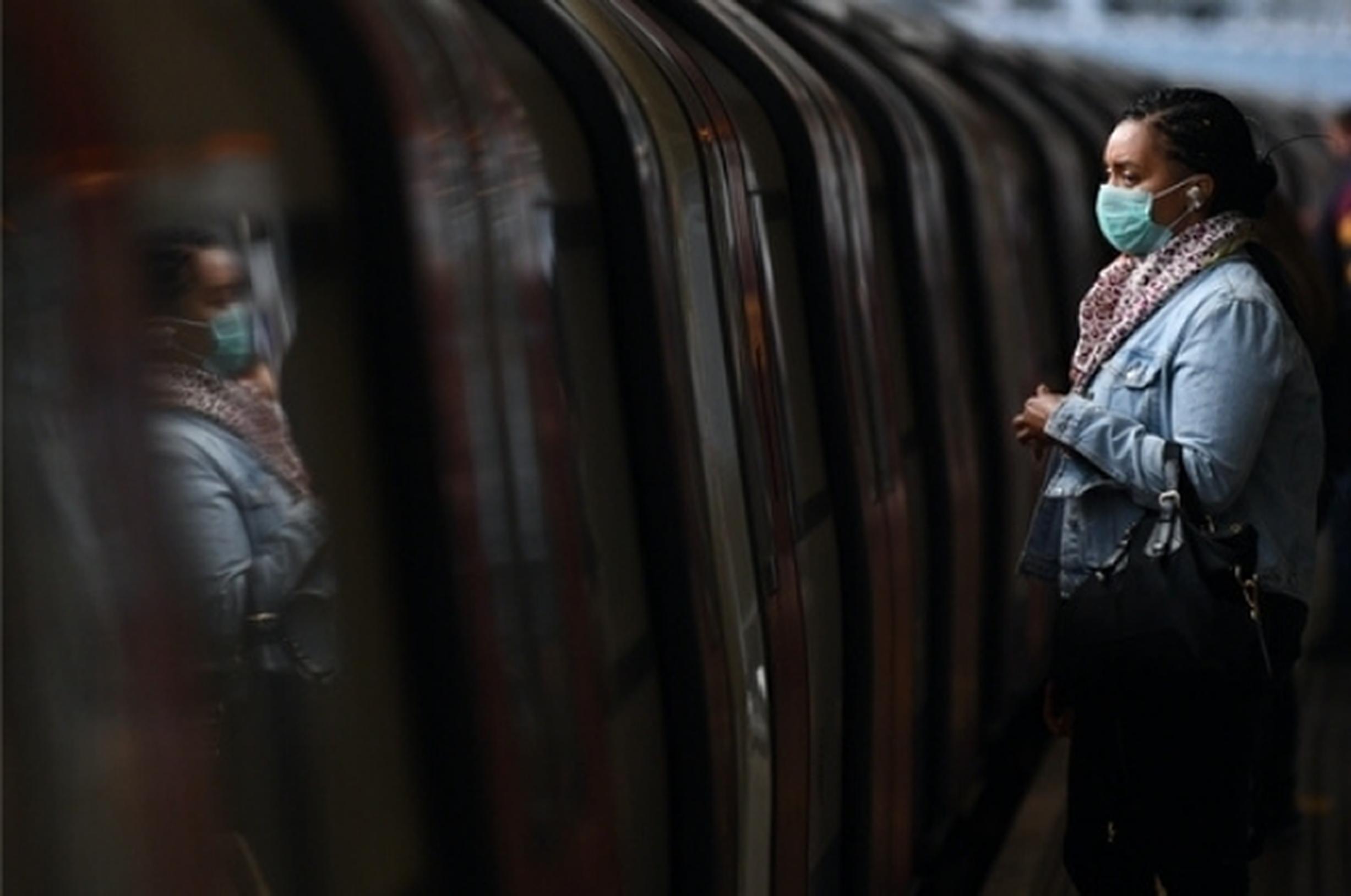The RMT wants face coverings to remain mandatory on public transport