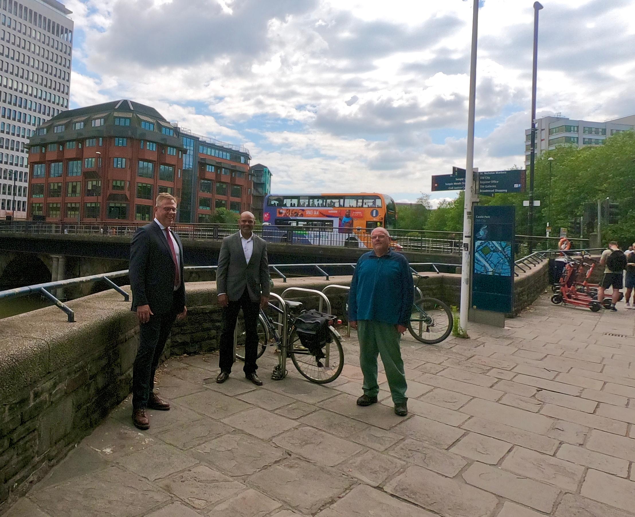 From left: First’s Douglas Claringbold, Bristol mayor Marvin Rees and Cllr Don Alexander at Bristol Bridge