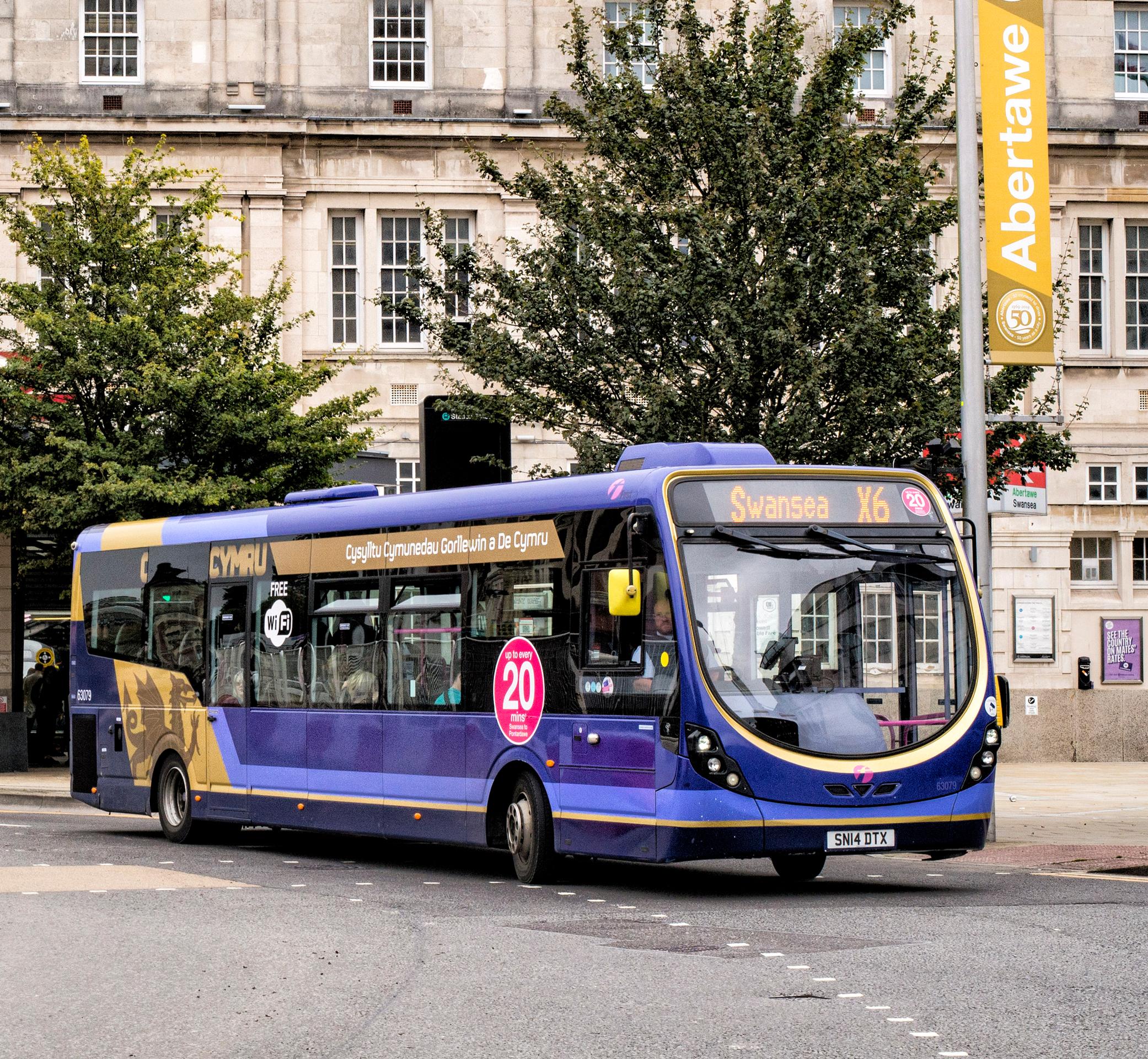 Free bus travel on Swansea buses from Friday to Monday