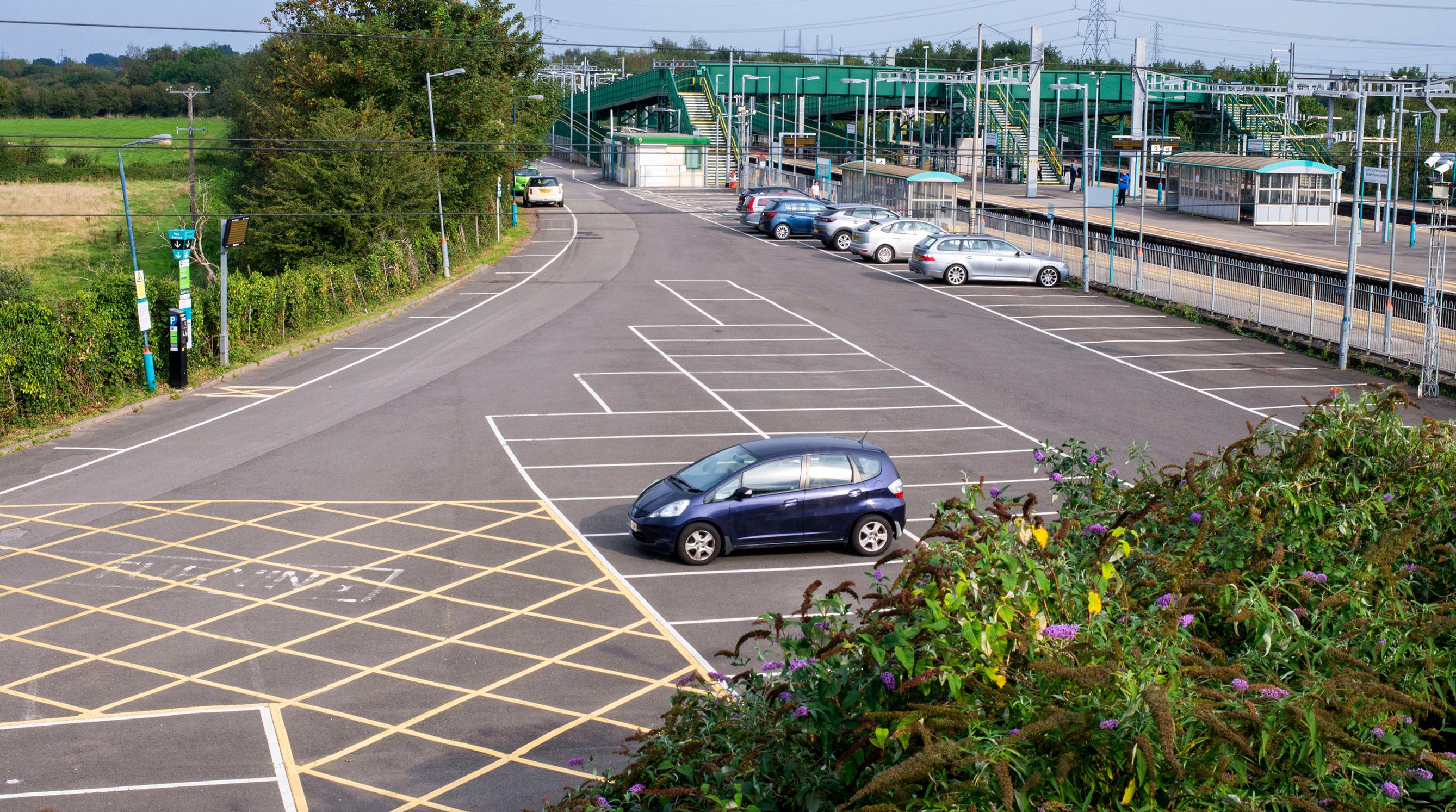 A Monday afternoon at the Severn Tunnel Junction station car park