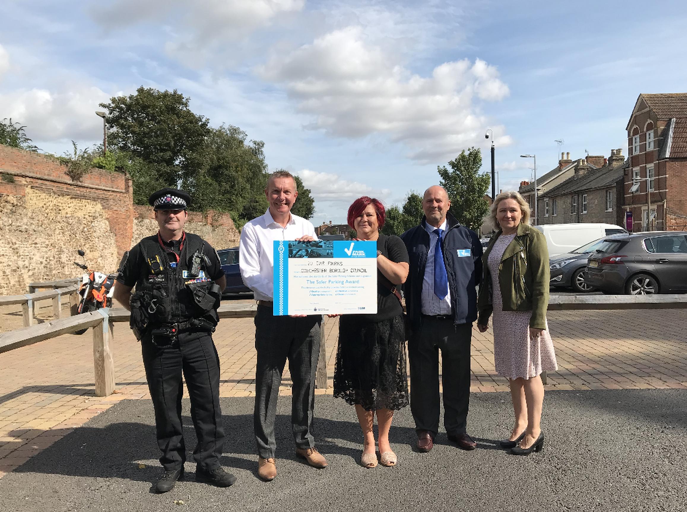 PC Lee Mullen, Cllr Simon Crow, Cllr Sue Lissimore, Graham Chapman of the BPA and Angie Pearson from Essex Police.