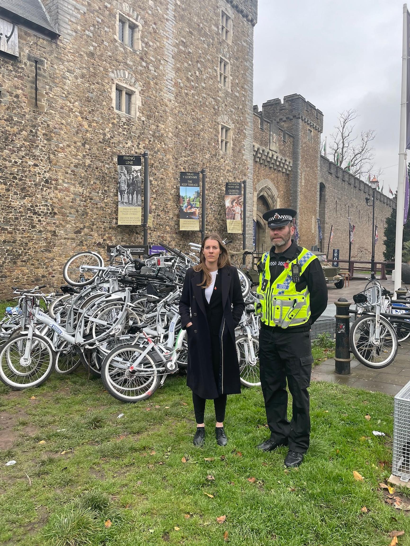 Krysia Solheim, nextbike UK’s MD, with Inspector Darren Grady of South Wales Police
