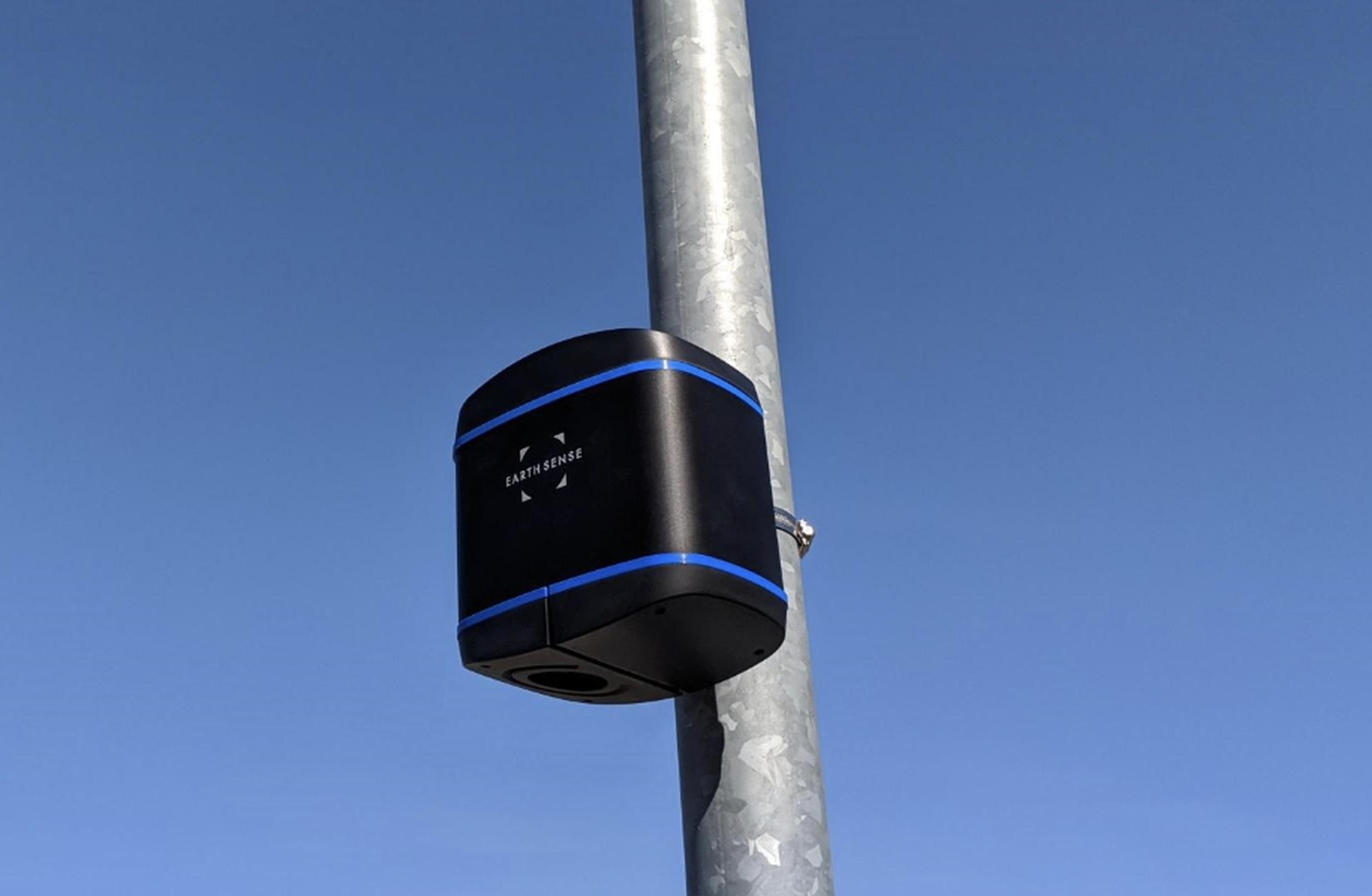 A Yunex Traffic sensor