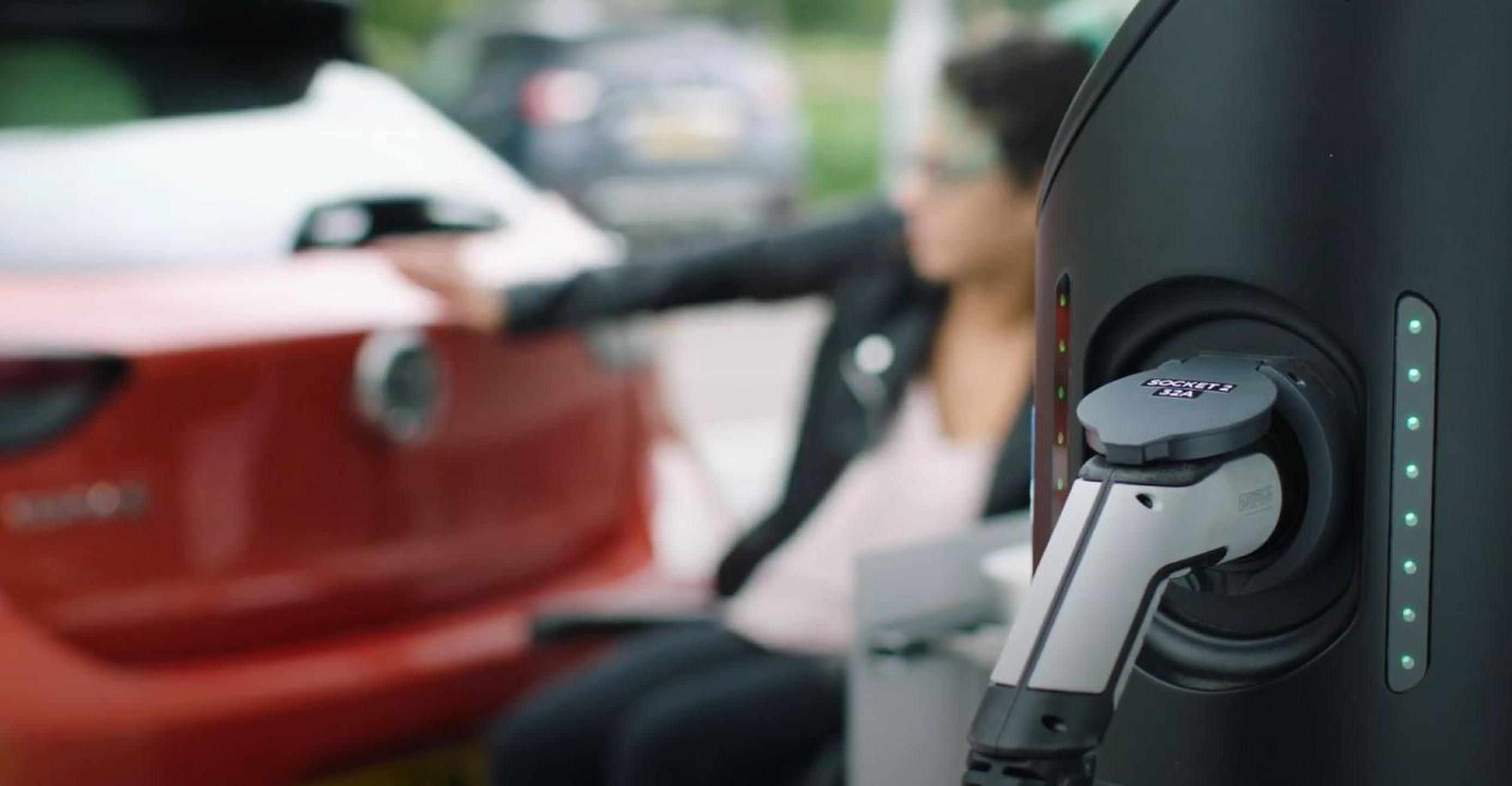 The new standard for accessible EV chargepoints is being The standard, which is sponsored by the charity Motability and the Office for Zero Emission Vehicles (OZEV)