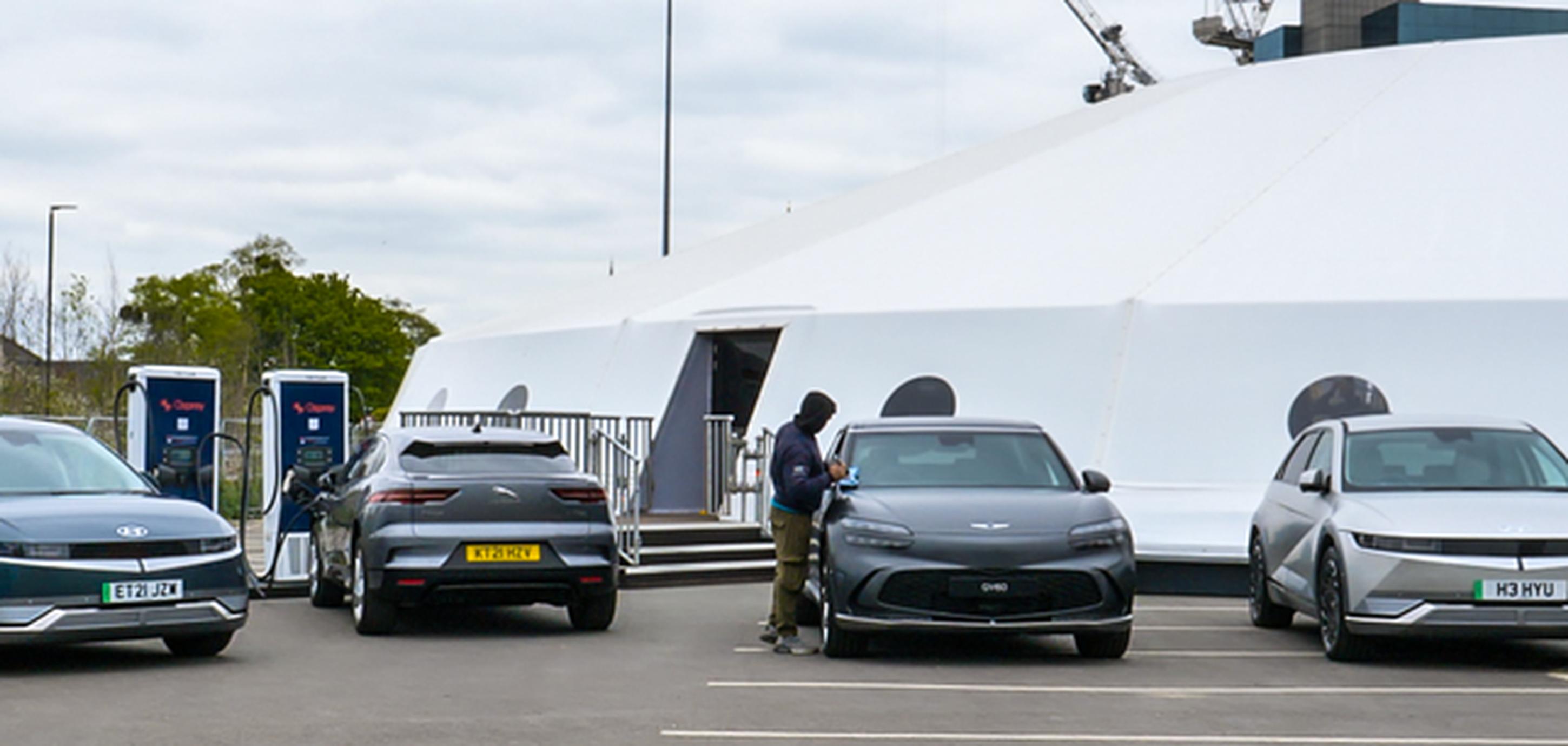 Urban-Air Port’s Air One event in Coventry has showcased Osprey’s charging points for electric vehicles