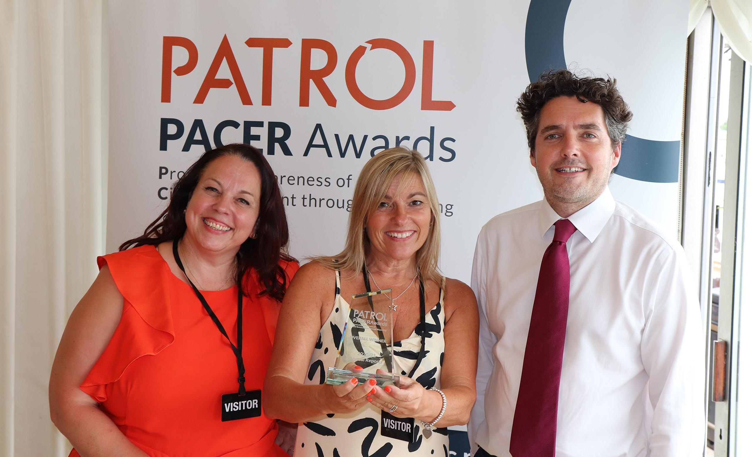 Transport Committee chair Huw Merriman MP presents Lynne Bromley and Donna Dawkins with North East Lincolnshire’s Overall Winner trophy