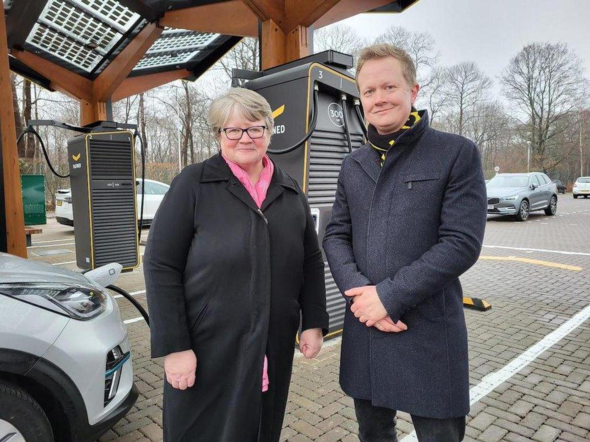 Therese Coffey MP and Tom Hurst