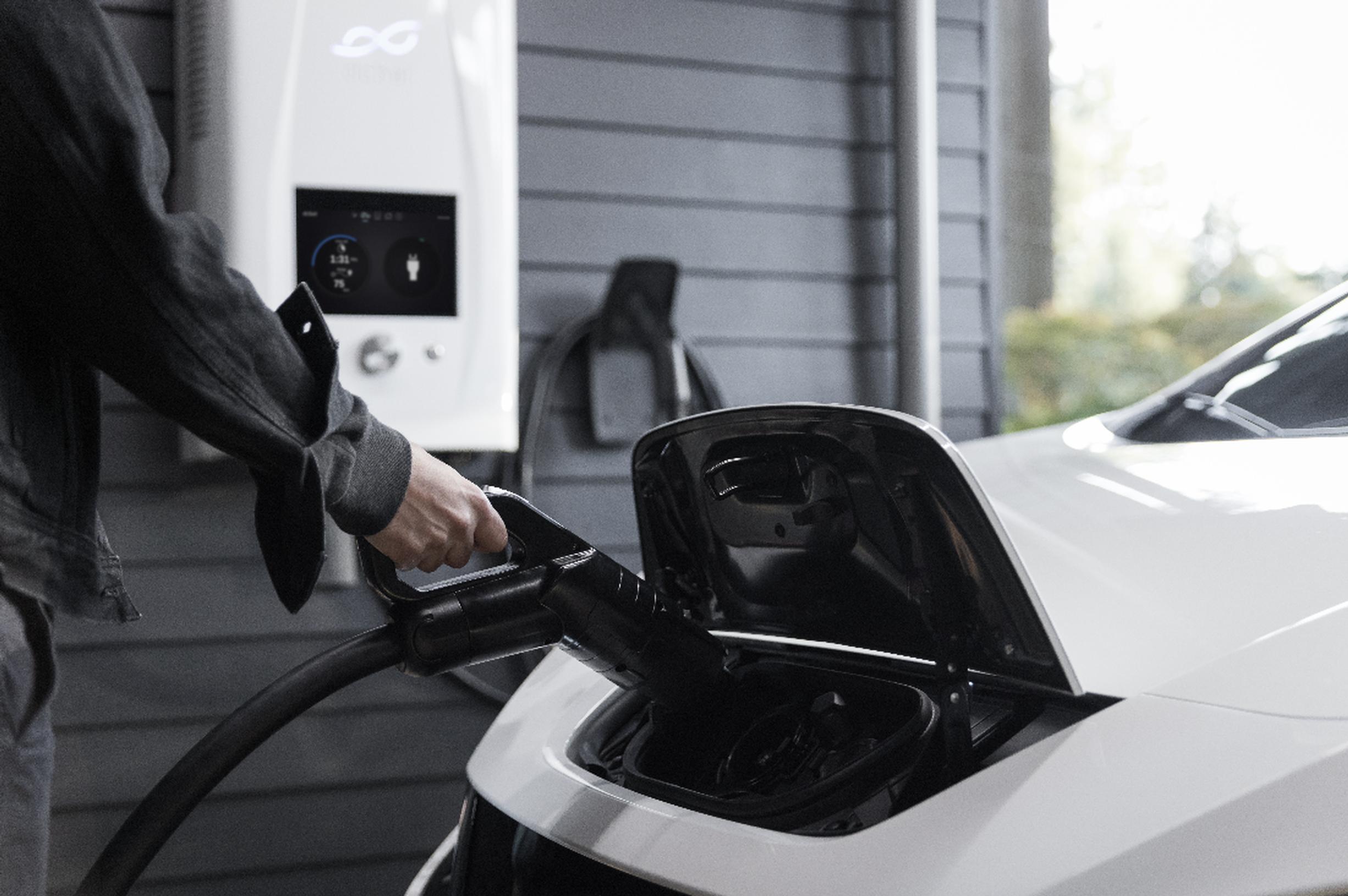 Government could sidestep the unpopular and politically divisive issue of road pricing by introducing a simple per kWh duty on the energy used to recharge electric vehicles