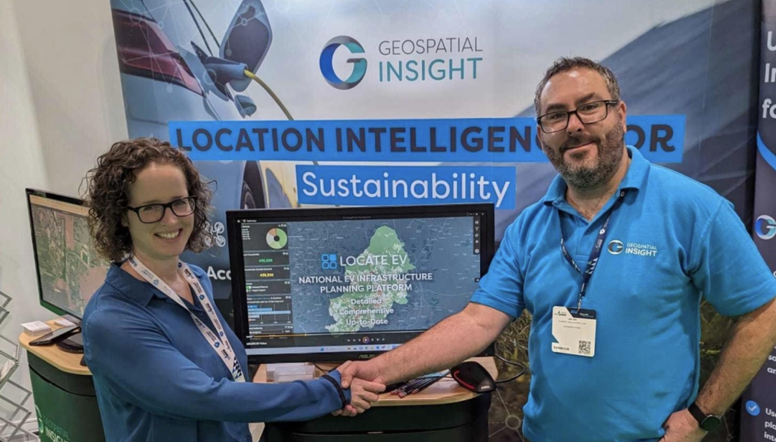 Jade Edwards of Zapmap and Ian Dee of Geospatial Insight at the London EV Show
