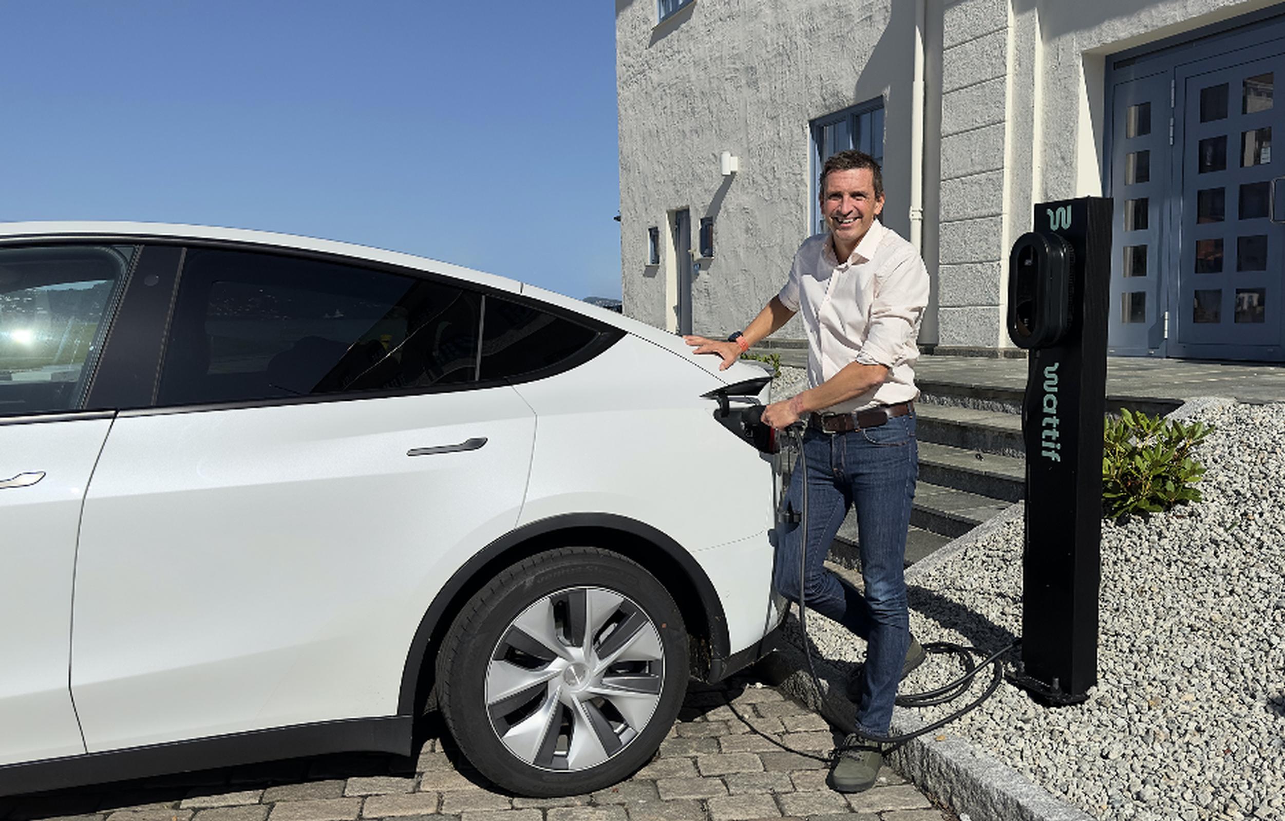 Wattif EV acquires Charge365 operating system