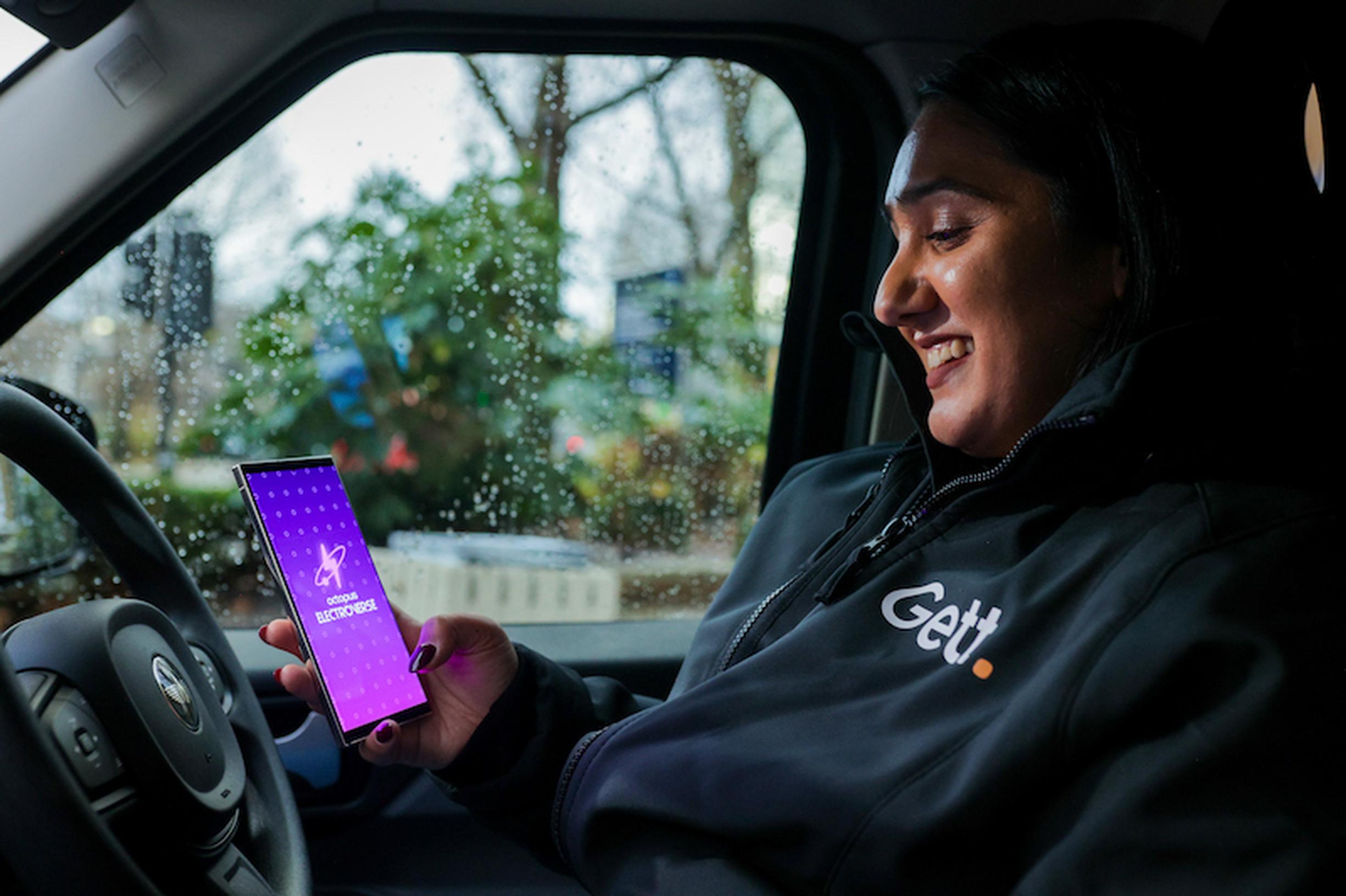 EV charging service for London’s black cabs