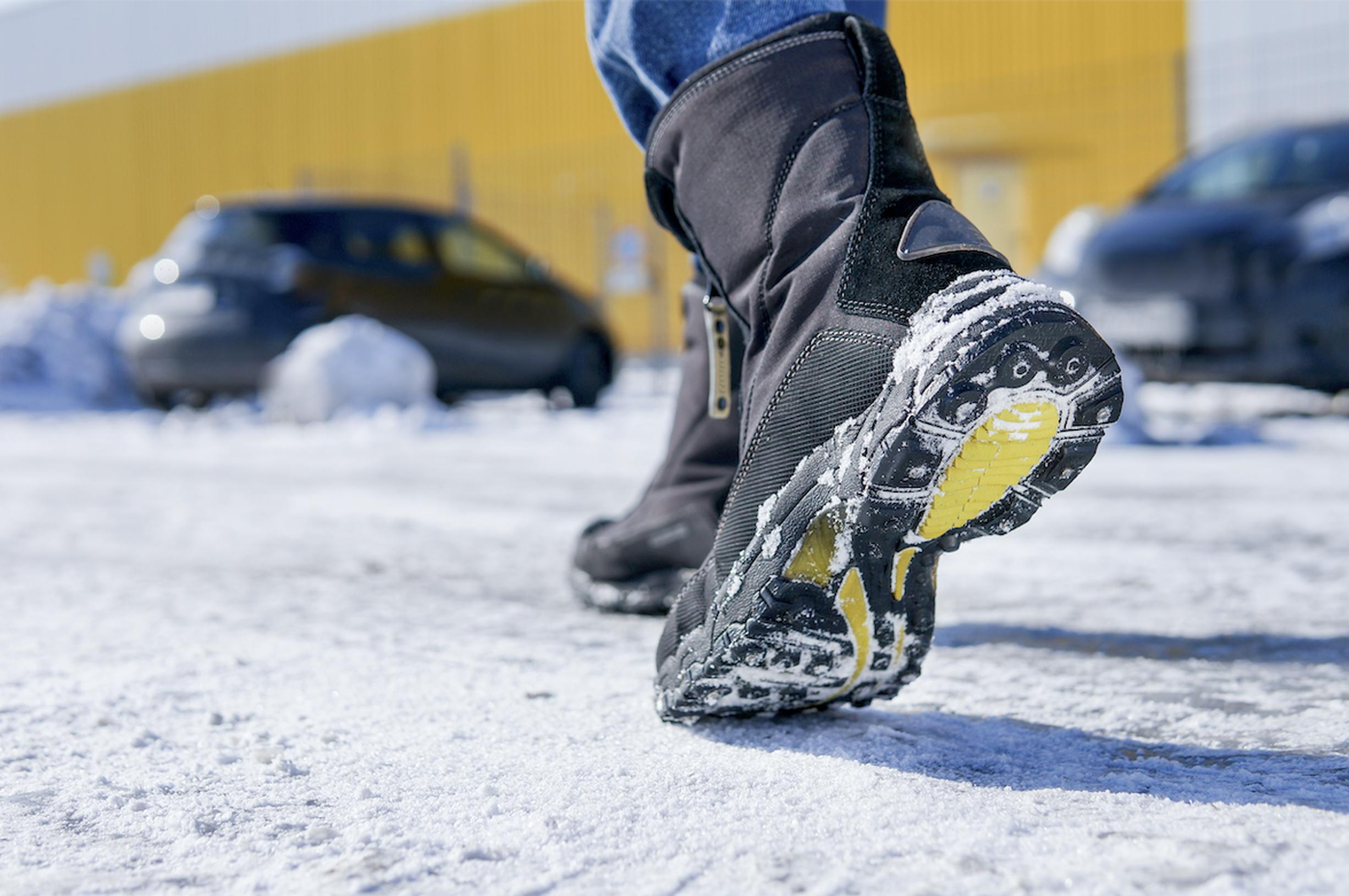 Preventing slips, trips and falls: when is it best to grit?