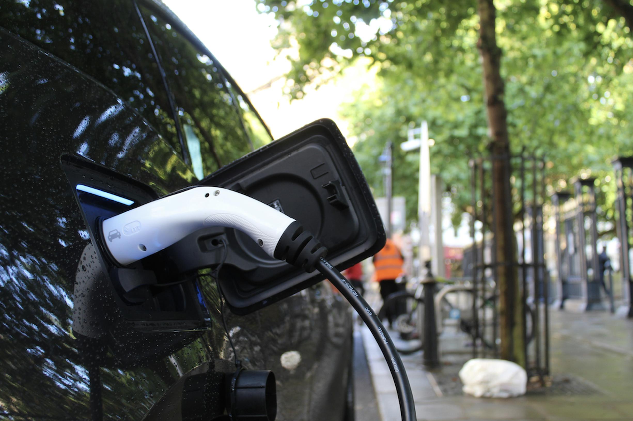 Taking Charge: On the Road to an EV Future report analyses driver data from 1.3 million vehicles across seven countries over 12 months