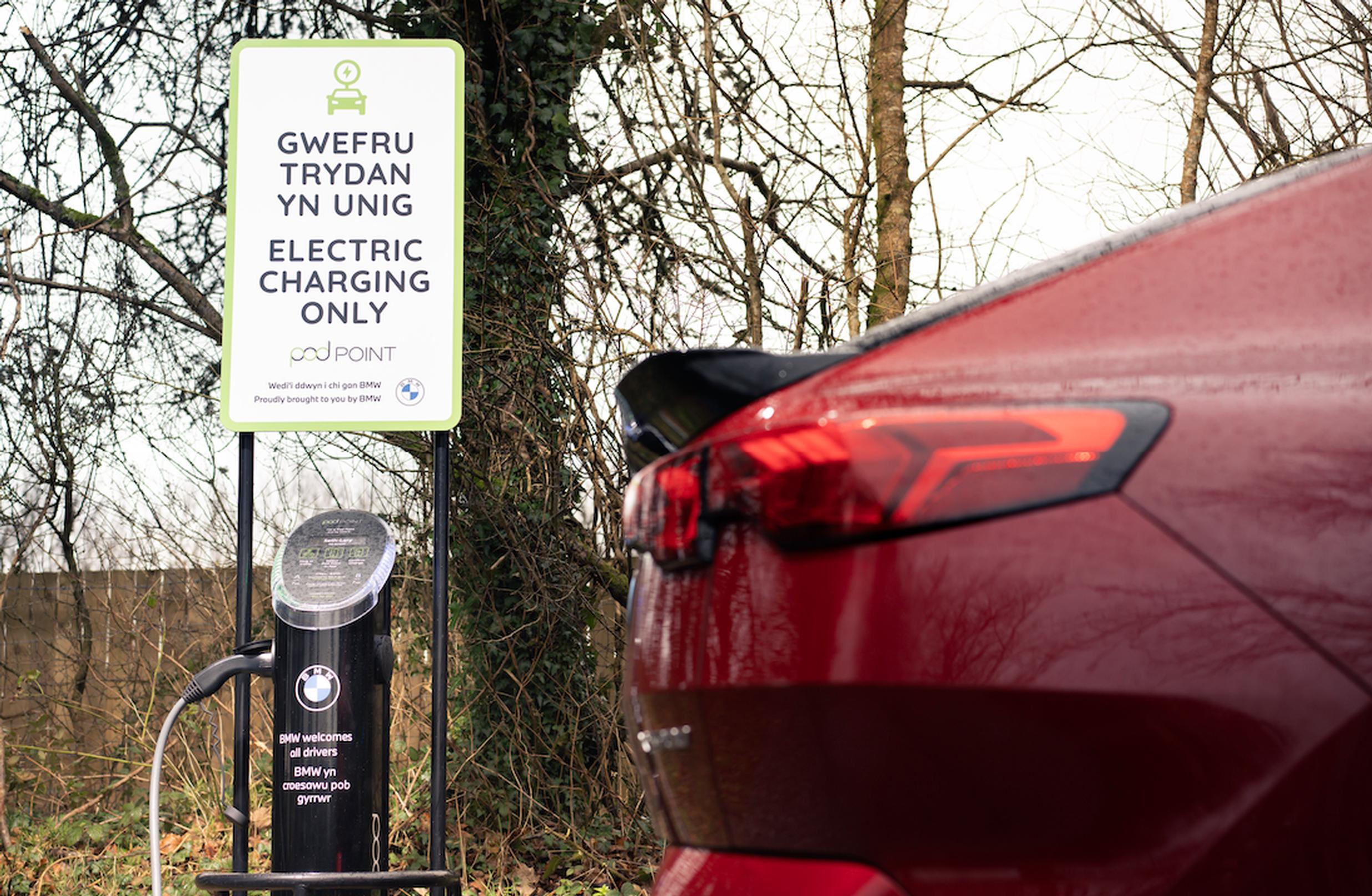 Recharge in Nature project is an initiative funded by BMW UK and facilitated by National Parks Partnerships