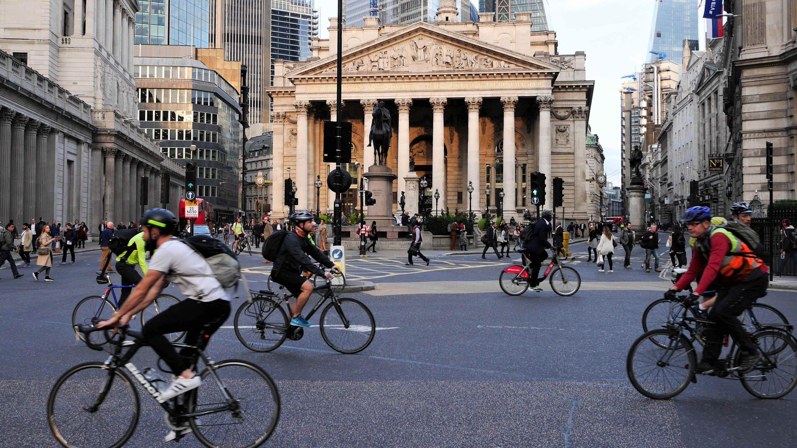 City of London Corporation officers said the traffic ban at Bank Junction had reduced collisions to 