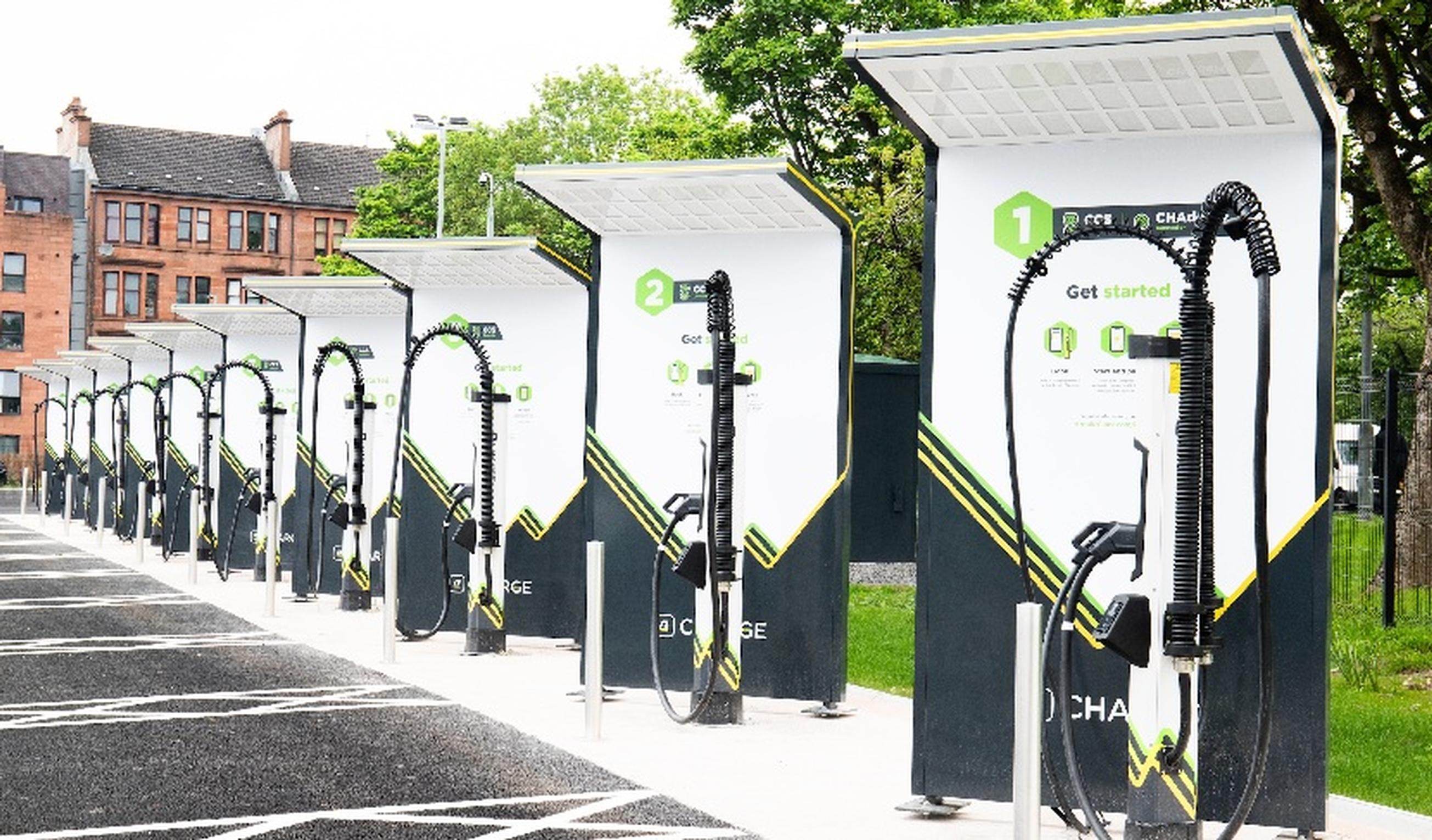 Arnold Clark ultra-fast chargers