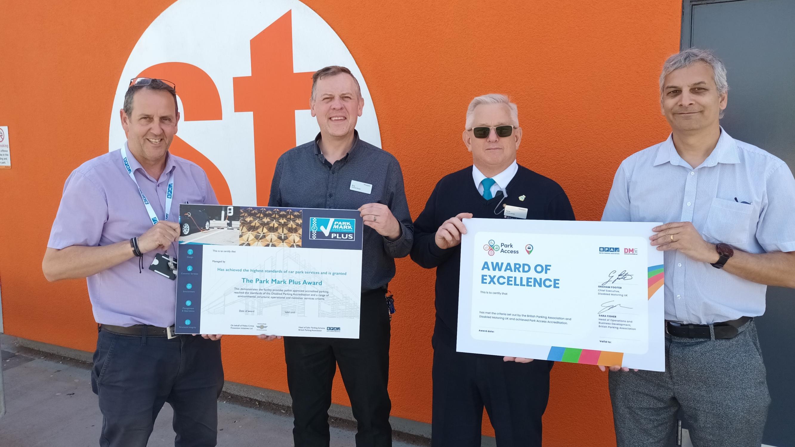St Stephen`s Shopping Centre shows off its awards