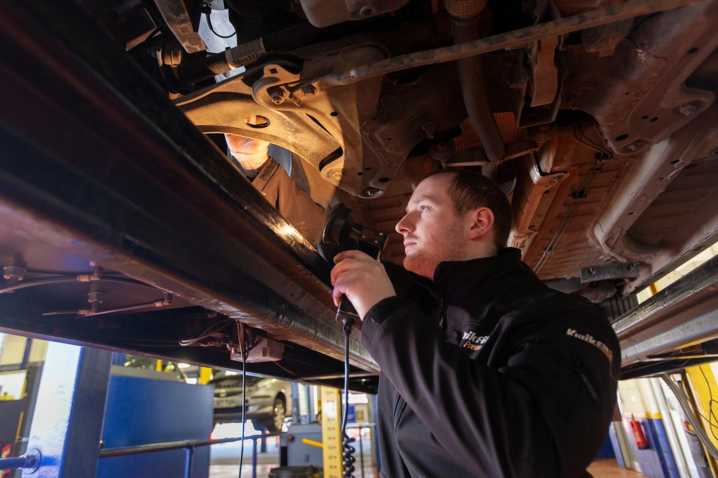 A Kwik Fit fitter