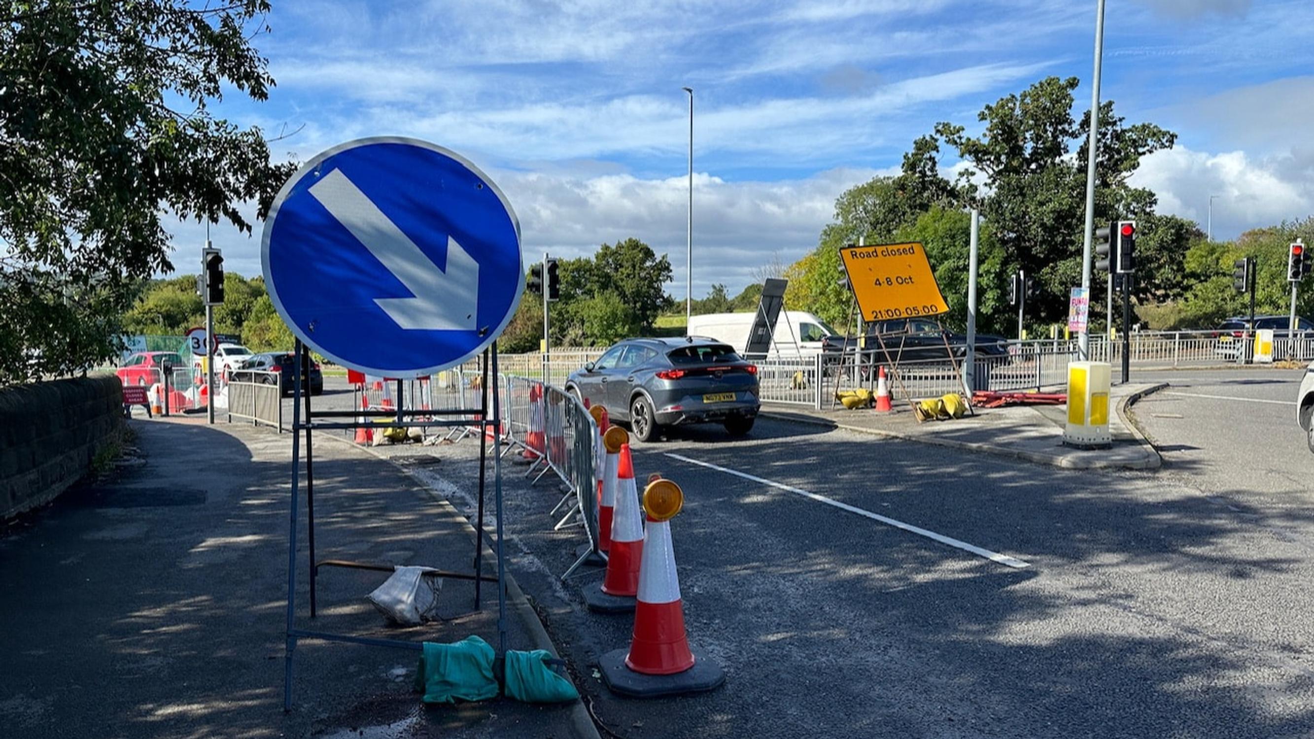 Traffic management on the A6120