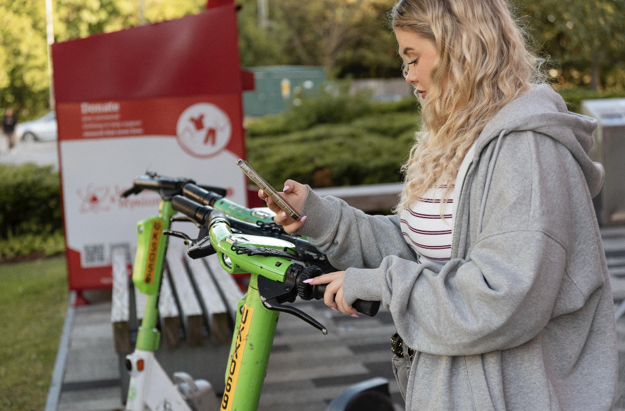 The Salford shared micromobility trial