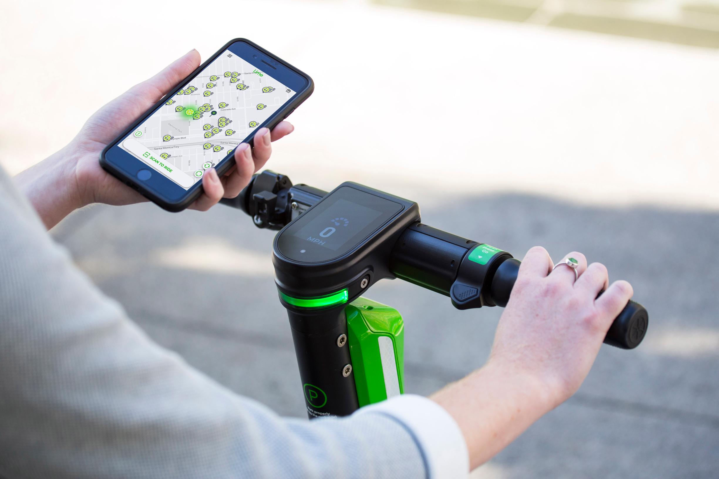 A Lime e-scooter (CoMoUK)