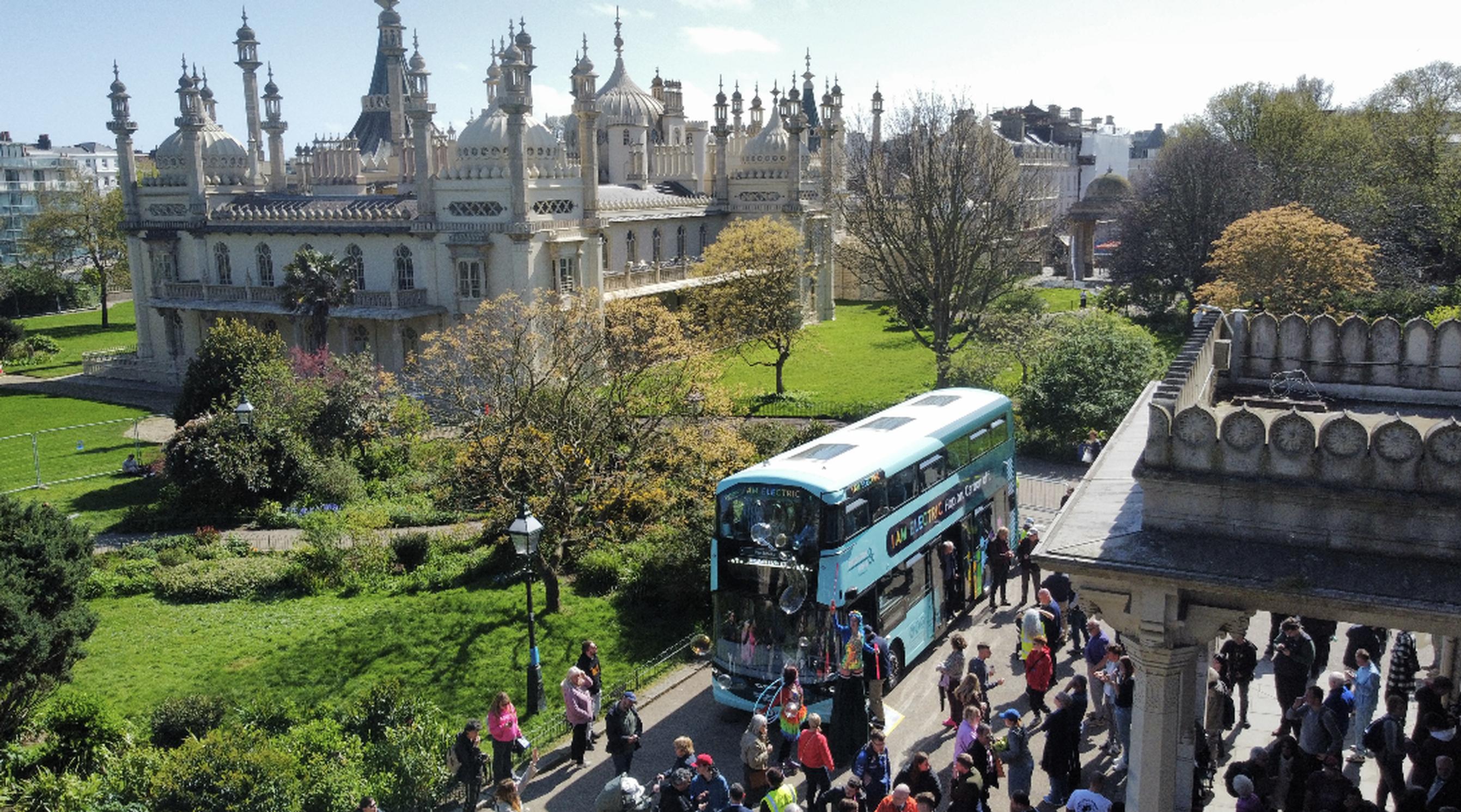 Brighton & Hove Buses celebrates arrival of electric buses