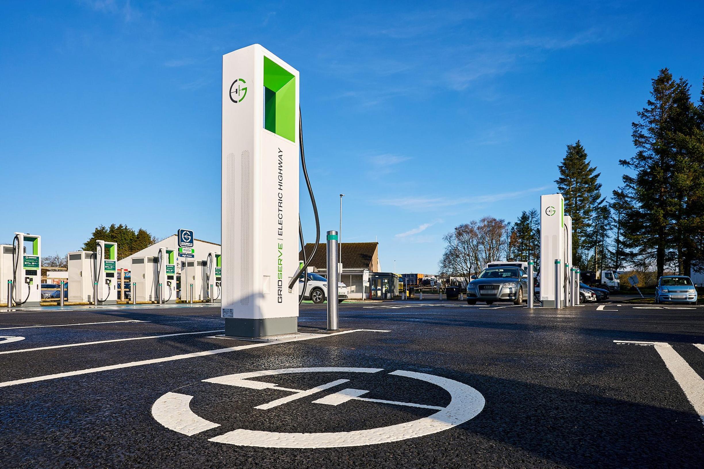 GRIDSERVE charger at Moto Kinross