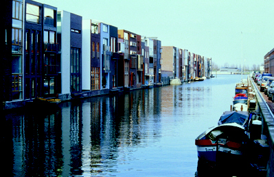 house&boats.jpg